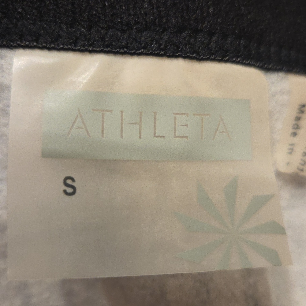Athleta Pretty Black/Gray Mini Skirt In Very Good Condition! Stretchy Fabric. - Picture 3 of 10